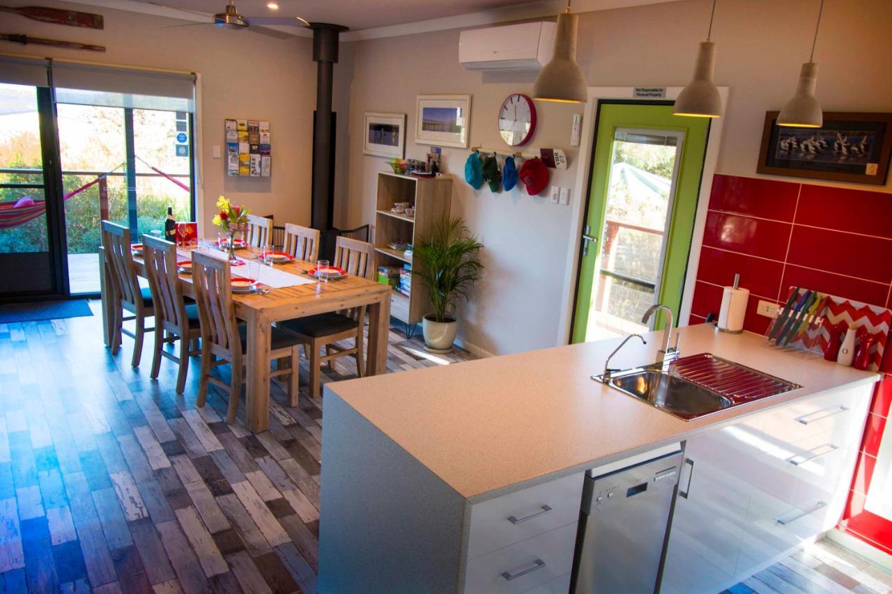 Coorong Cabins Meningie Экстерьер фото